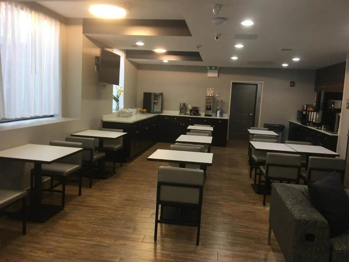 Wingate By Wyndham Jfk Airport, Far Rockaway Ny Hotel New York 2*,  United States